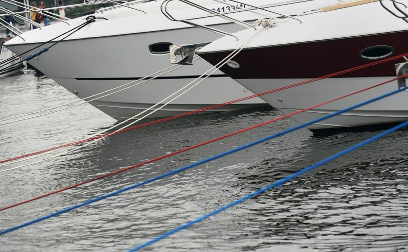 Владелец клубов «Буревестник» оценил влияние санкций на покупку яхт