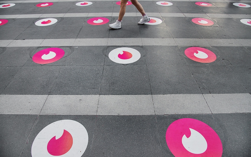 Владелец Tinder подал в суд на Google Play из-за угрозы удаления