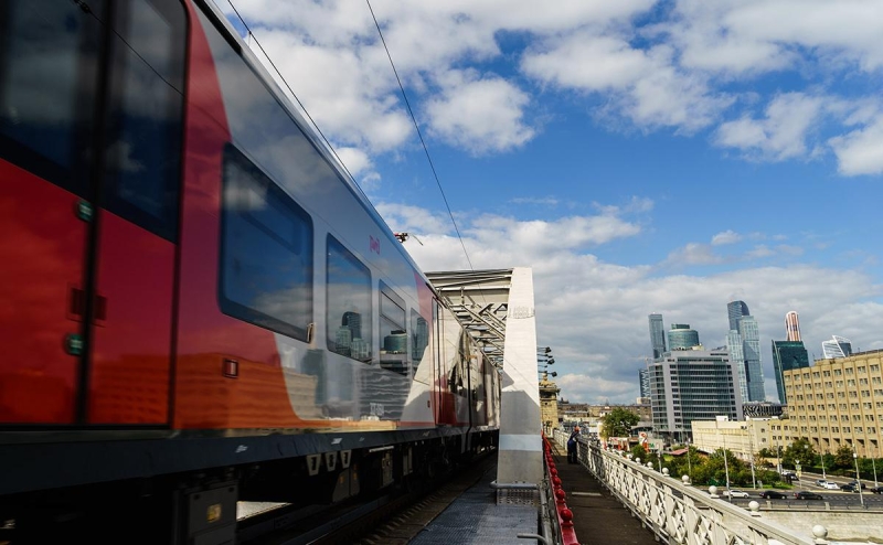 Власти допустили использование средств ФНБ на трассу в Петербург