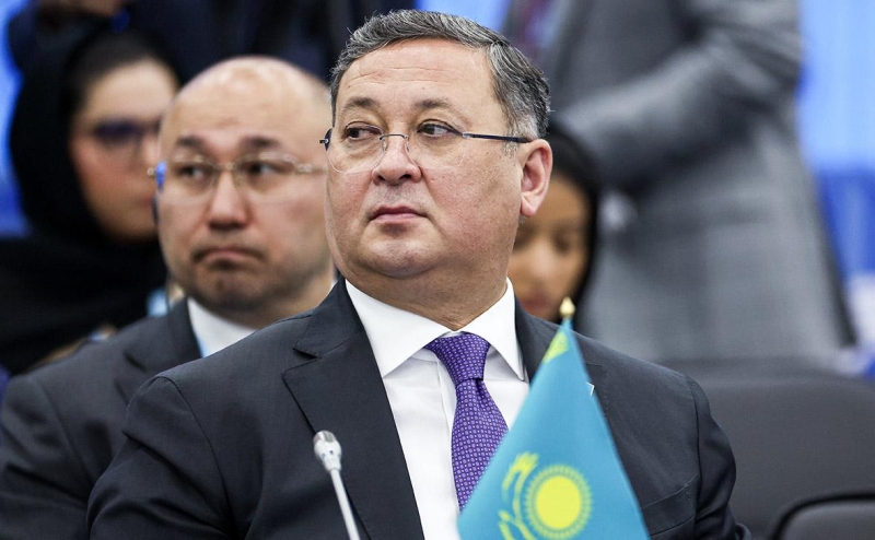 Власти Казахстана не подтвердили задержание министра иностранных дел