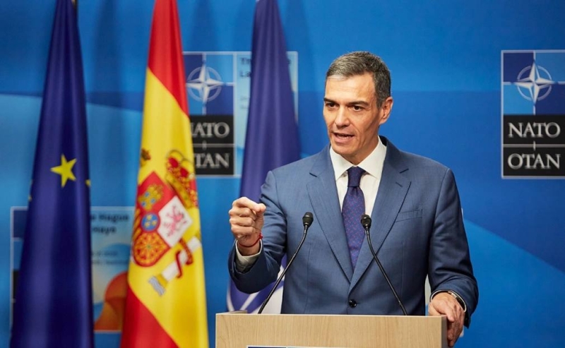 Власти назвали причину пожара в многоэтажке в ЛНР, где погибли двое