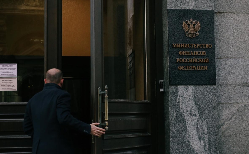 Власти не расширили список причин для досрочного снятия денег с новых