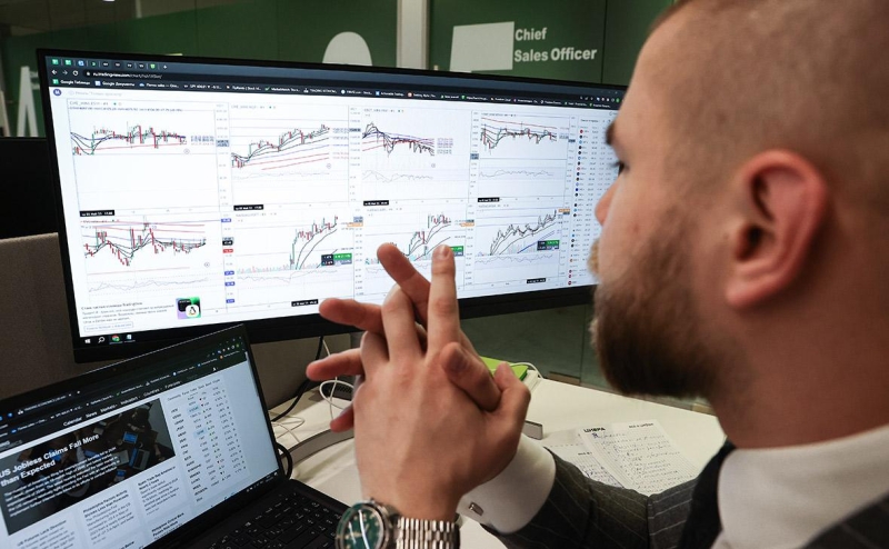 Власти не расширили список причин для досрочного снятия денег с новых