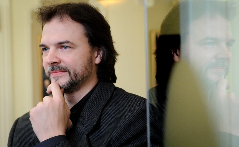 Власти ограничат комиссии агрегаторов от продажи билетов в театры