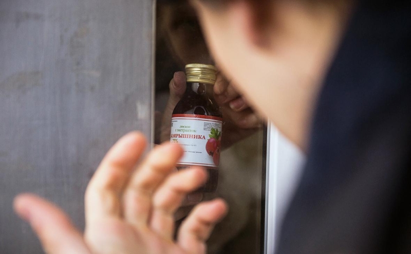 Власти предложили способ борьбы с лосьонами «двойного назначения»