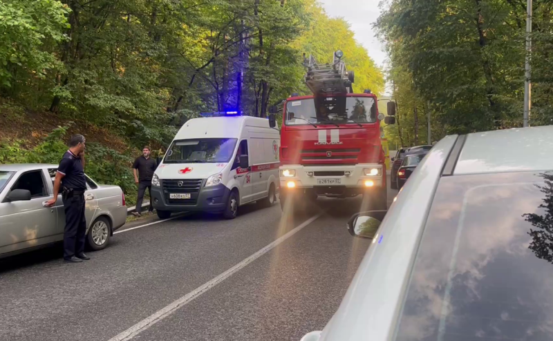 Власти рассказали о состоянии пострадавших на канатной дороге в