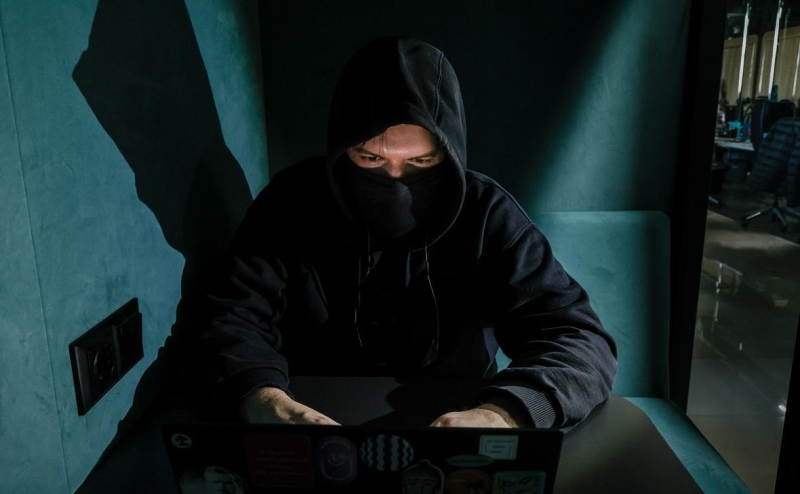 Власти рассмотрят запрет на авторизацию на российских сайтах через