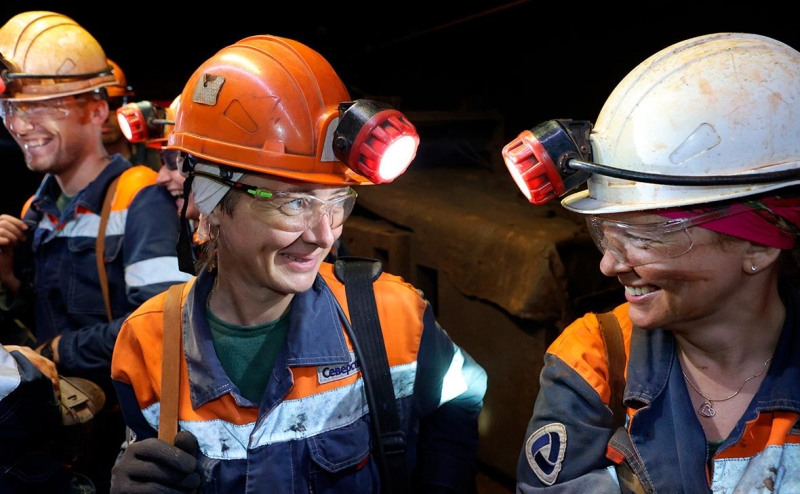 Власти решили установить, кто и почему в России не работает