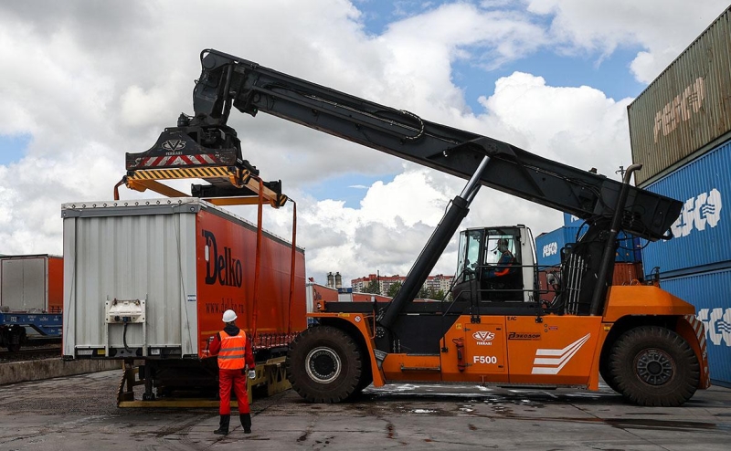 Власти решили закрепить схему «вези или плати» на РЖД