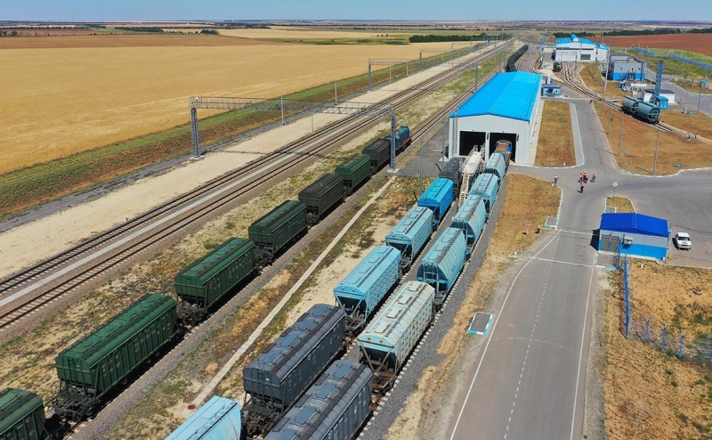 Власти решили закрепить схему «вези или плати» на РЖД