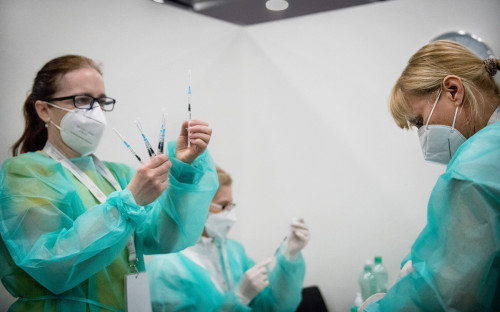 Власти Словакии опубликовали контракт о покупке «Спутника V»