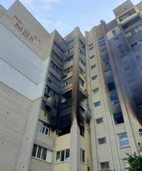 Власти сообщили об ударах дронов по многоквартирным домам в Алешках