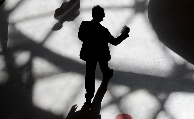 Власти усилят антикоррупционный контроль за чиновниками