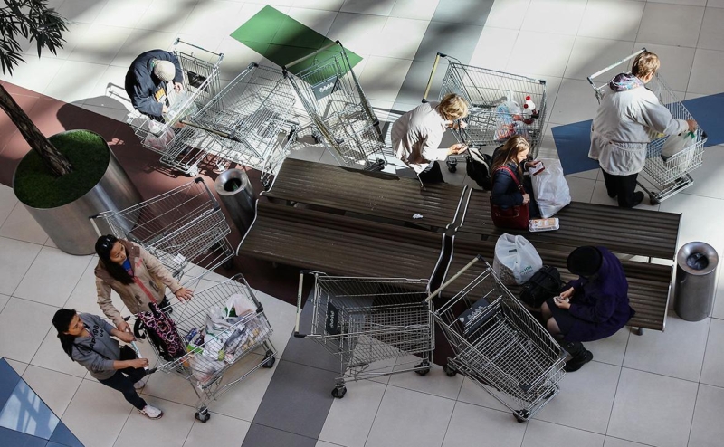 Власти выведут из-под курсовых пошлин партии товаров до €200 и