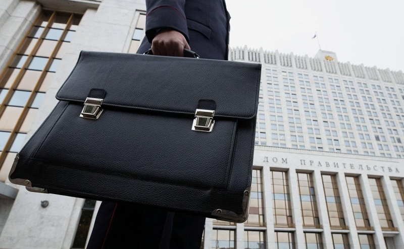 Власти заложили рост доходов и расходов бюджета на ближайшие три года