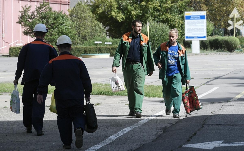 Власти Запорожья заявили о пробитой крыше корпуса АЭС из-за удара ВСУ