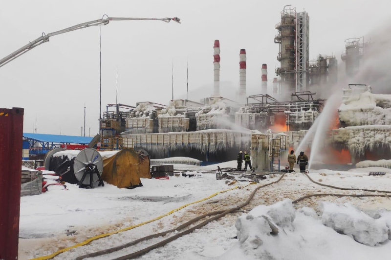 Внеплановые остановки НПЗ не сказались на экспорте бензина по морю