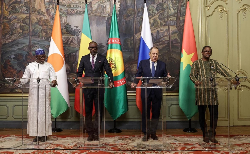 Внутриполитический блок Кремля начал изучать положение в странах