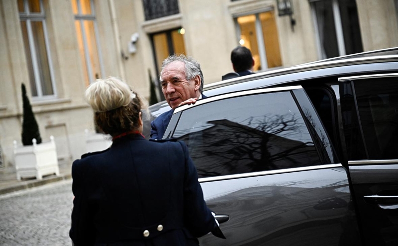 Во Франции сформировалось четвертое за год правительство