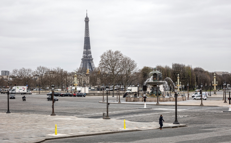 Во Франции ввели общенациональный локдаун