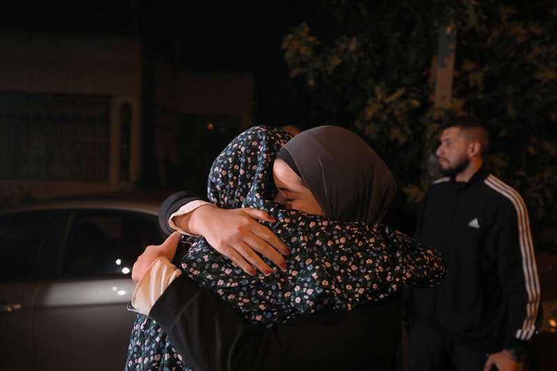 Военное крыло ХАМАС объявило о паузе в выдаче второй группы заложников