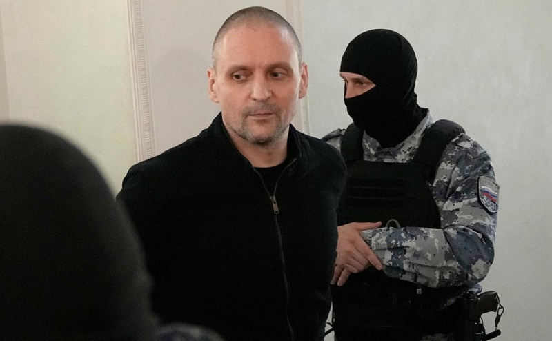 Военный суд начал заново рассматривать дело Удальцова о терроризме