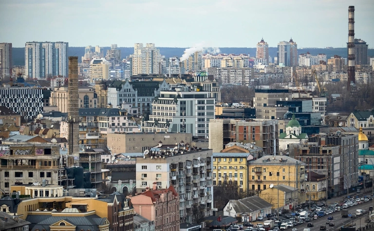 Восемь российских аэропортов ограничили полеты