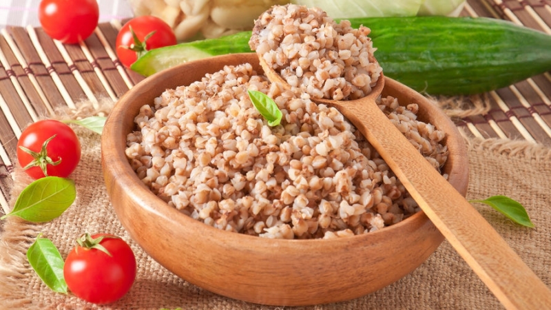 Врач рассказала об опасности гречки для некоторых людей