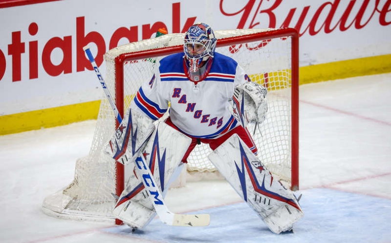 Вратарь «Рейнджерс» Шестеркин признан первой звездой матча с «Нью-Джерси»