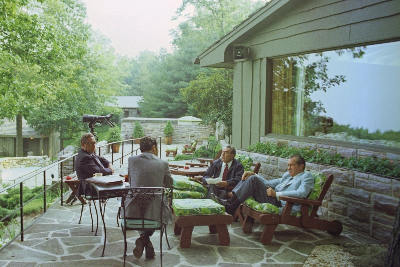 Встречи с Синатрой и новый Lincoln: как советские лидеры ездили в