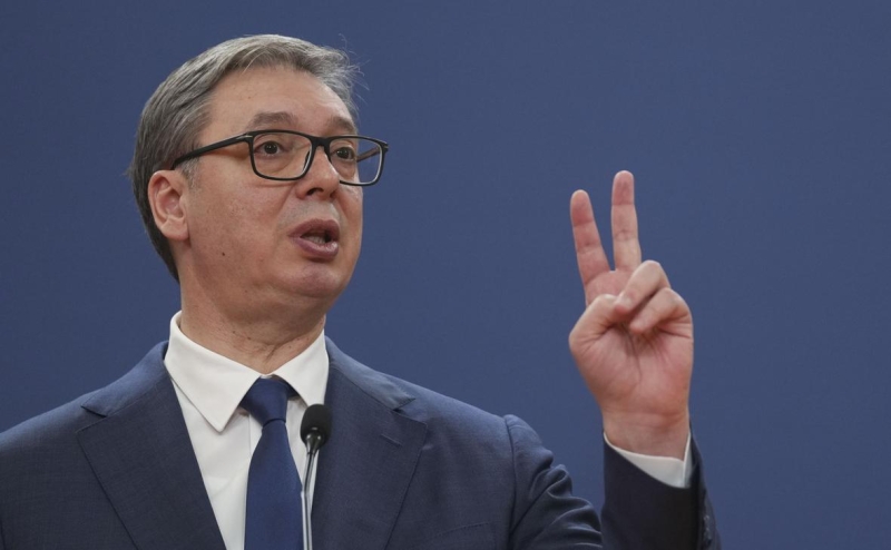 Вучич выступит с обращением к нации на фоне столкновений в Белграде