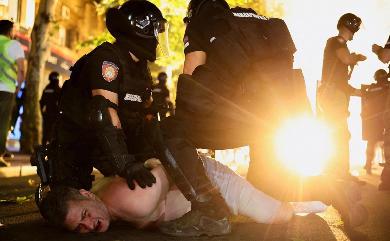 Вучич заявил, что задержанные в Белграде не получат помилования