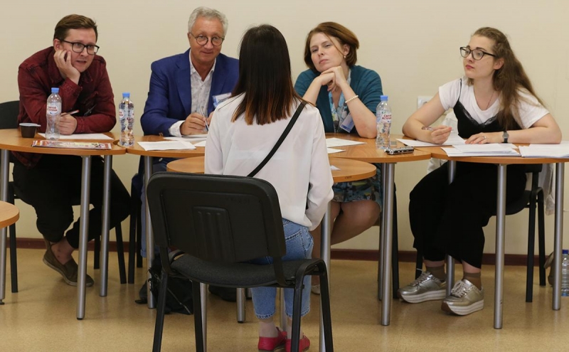 Вузы назвали страны — лидеры по числу приезжающих на учебу в Россию