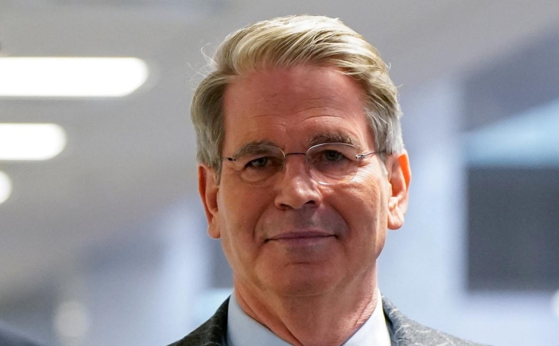 Выбранный Трампом главой Минфина инвестор избавится от активов ради