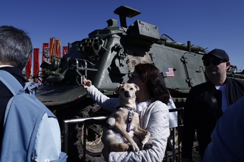 Выставка трофейного вооружения и техники на Поклонной горе