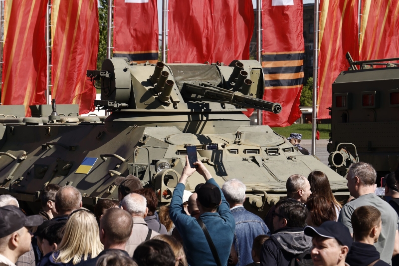 Выставка трофейного вооружения и техники на Поклонной горе