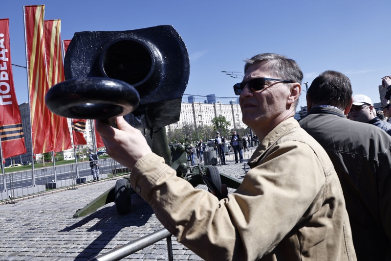 Выставка трофейного вооружения и техники на Поклонной горе