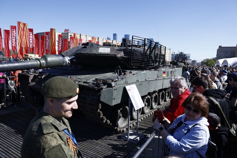 Выставка трофейного вооружения и техники на Поклонной горе
