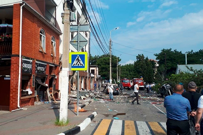 Взрыв в гостинице в Геленджике. Фоторепортаж