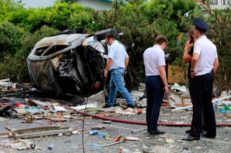Взрыв в гостинице в Геленджике. Фоторепортаж