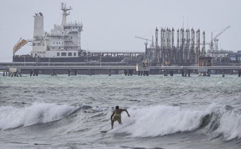 Взрывы в Каракасе после ударов США. Главное