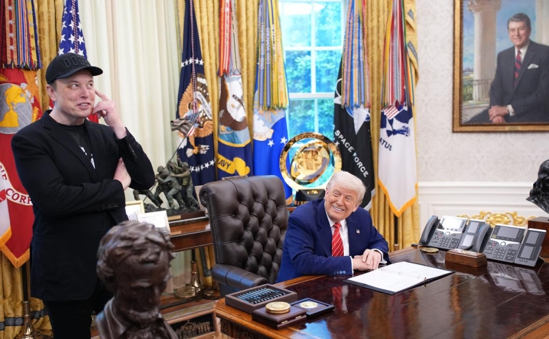 WSJ узнала, что Трамп считает Маска смесью «гения и мальчика»