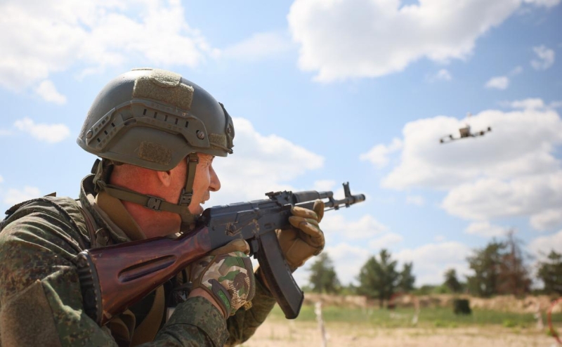 За ночь над Россией сбили 93 беспилотника