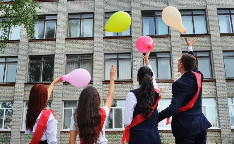 За пять лет расходы россиян на выпускные детей выросли почти в два