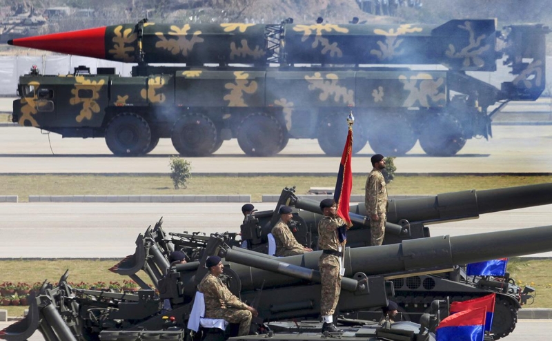 Зачем Индии и Пакистану ядерное оружие и как они наращивают его запасы