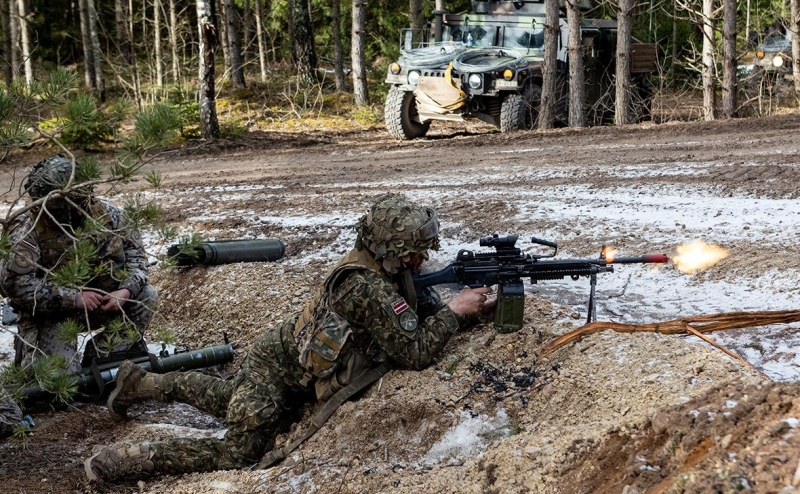 Зачем страны ЕС возвращают срочную службу в армии