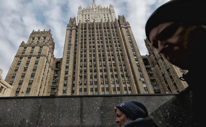 Захарова допустила обсуждение формы договора о ненападении России на