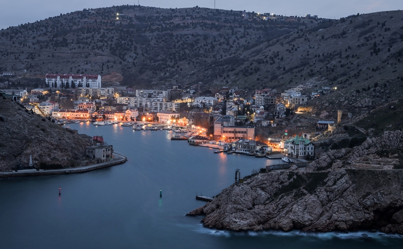 Захарова предложила признать сложившиеся реалии с Крымом, ДНР и ЛНР