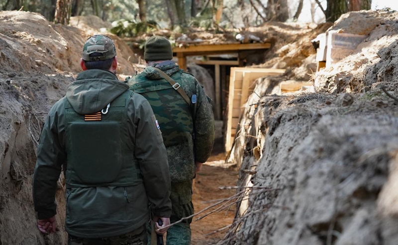 Заместитель Шойгу встретился с бойцами из Югры после жалоб на