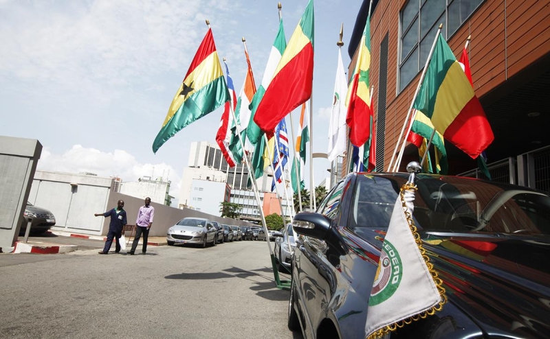 Замминистра обороны России приехал в Ливию и встретился с Хафтаром